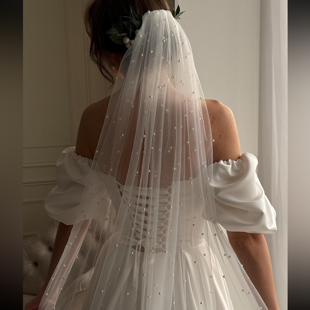 Cathedral Length Pearl Veil